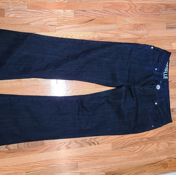 Estelle jeans - Picture 1 of 4